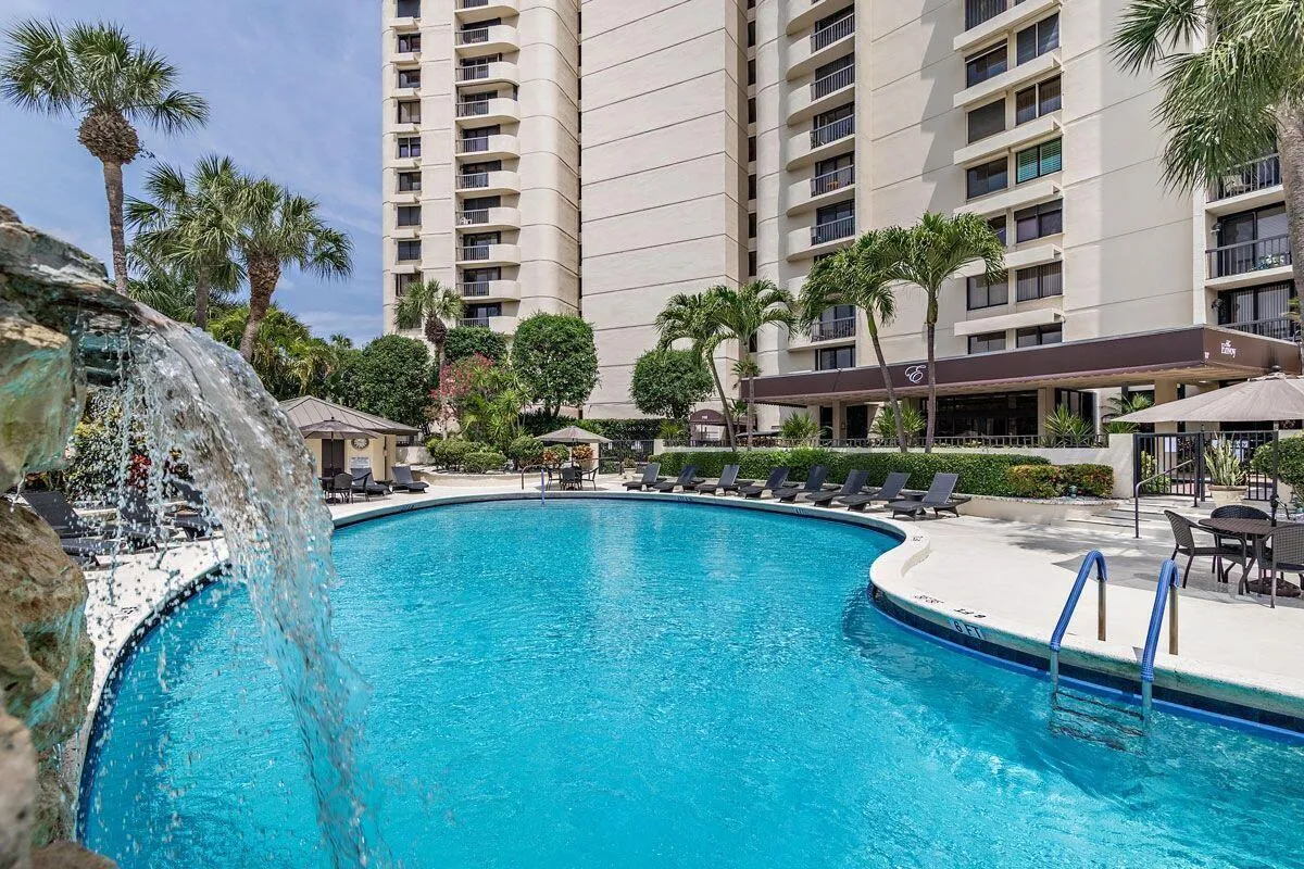 pool