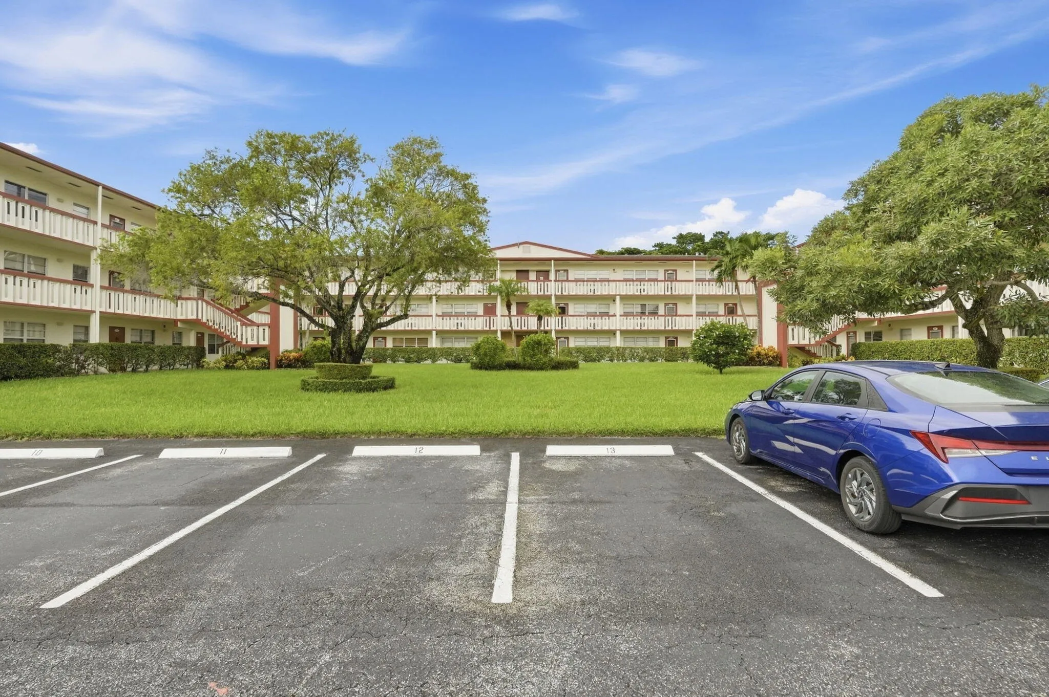 29-web-or-mls-209_Brighton_E_06038