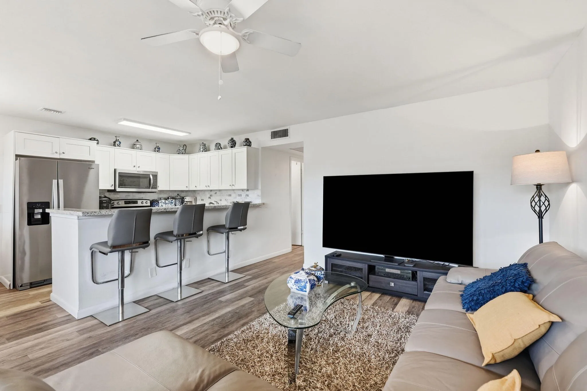 20-web-or-mls-209_Brighton_E_06008