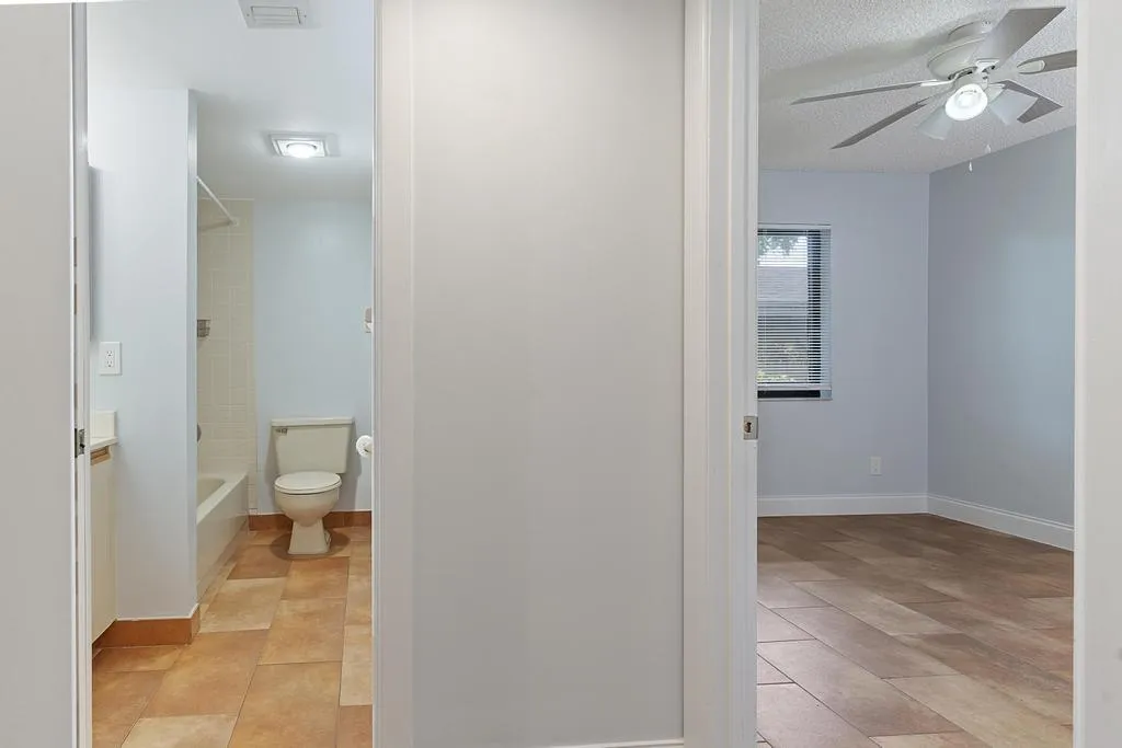 4307 Wood Ride Rd - 027