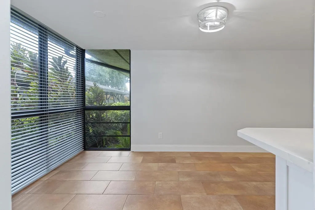 4307 Wood Ride Rd - 016