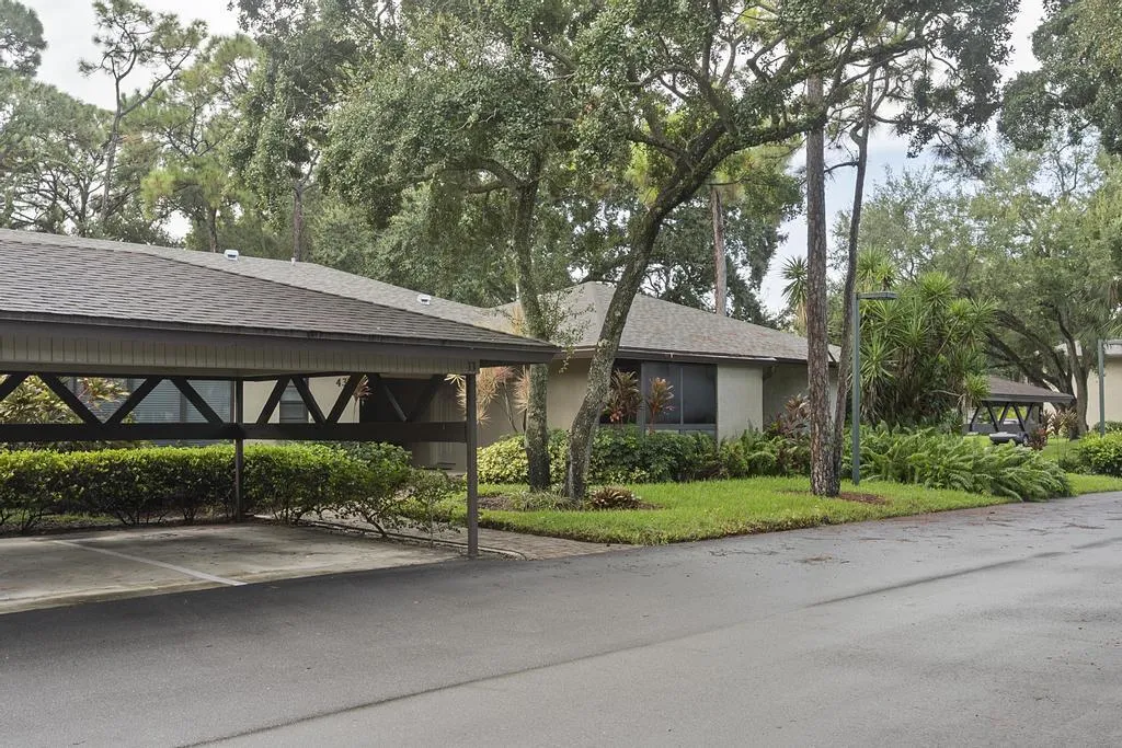 4307 Wood Ride Rd - 006