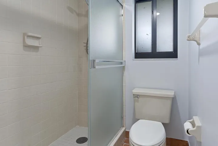 4307 Wood Ride Rd - 037