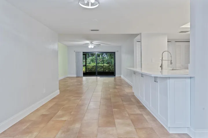 4307 Wood Ride Rd - 017