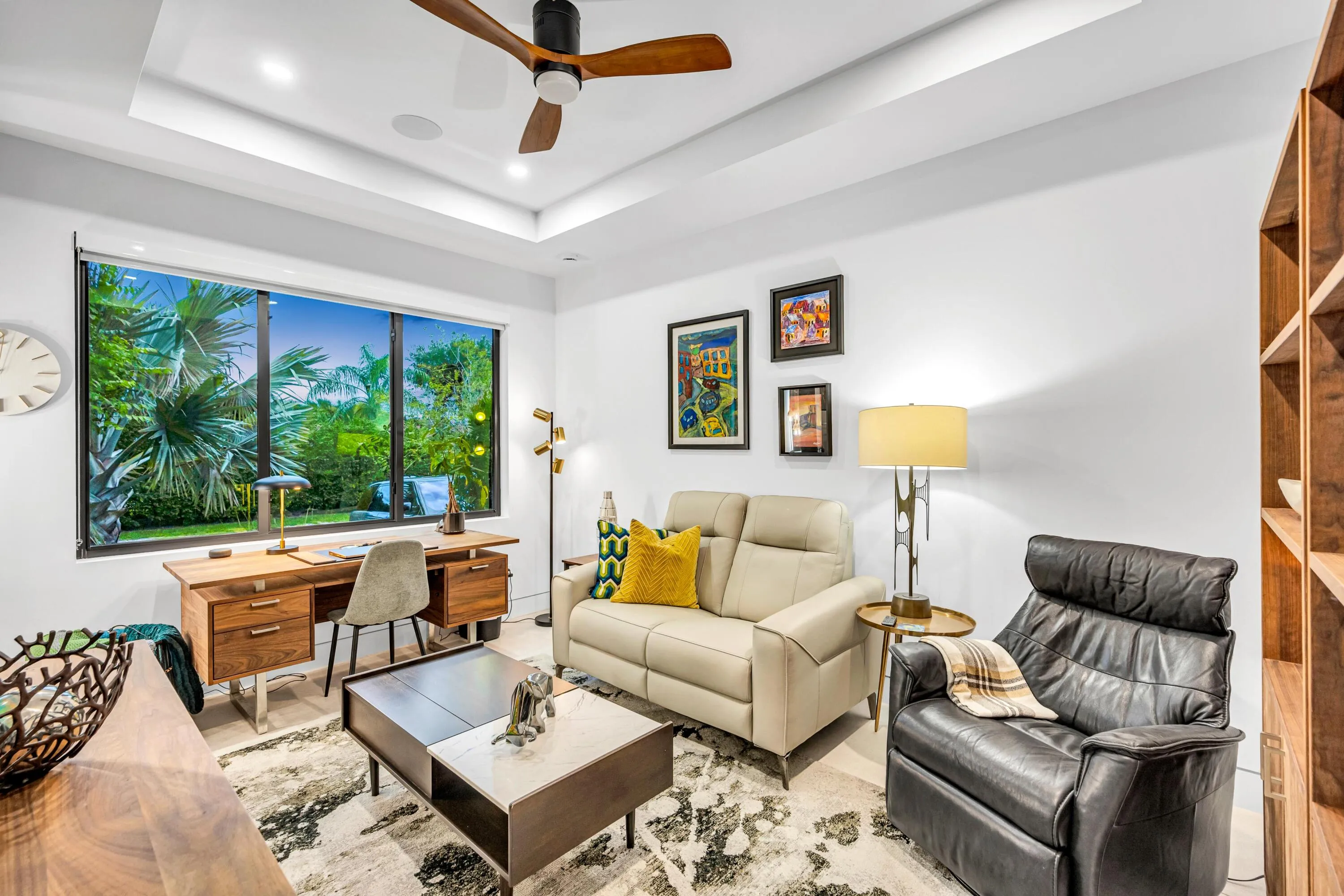 215 NE 28TH CT--50 (1)