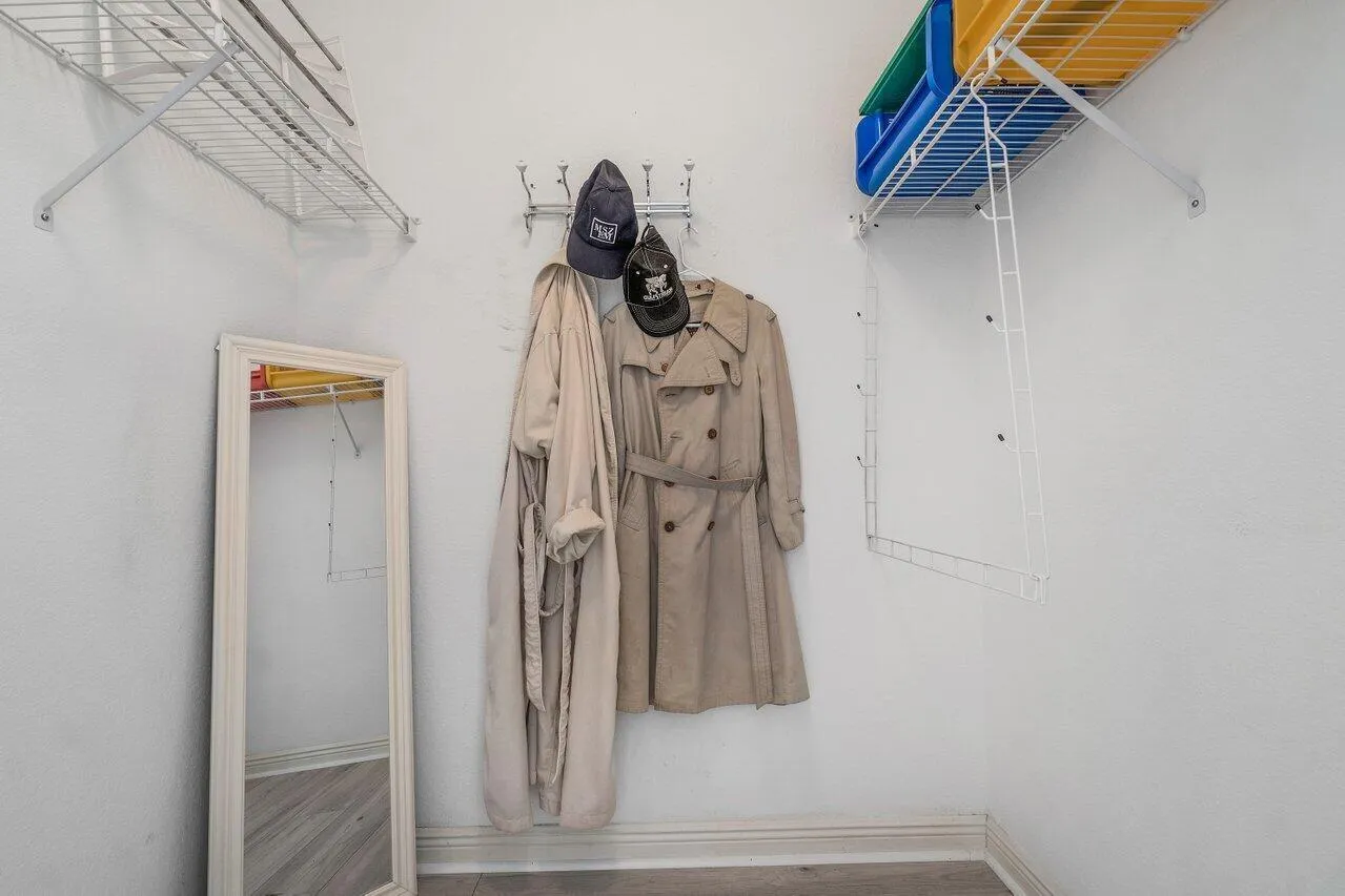 Owner's Closet 1