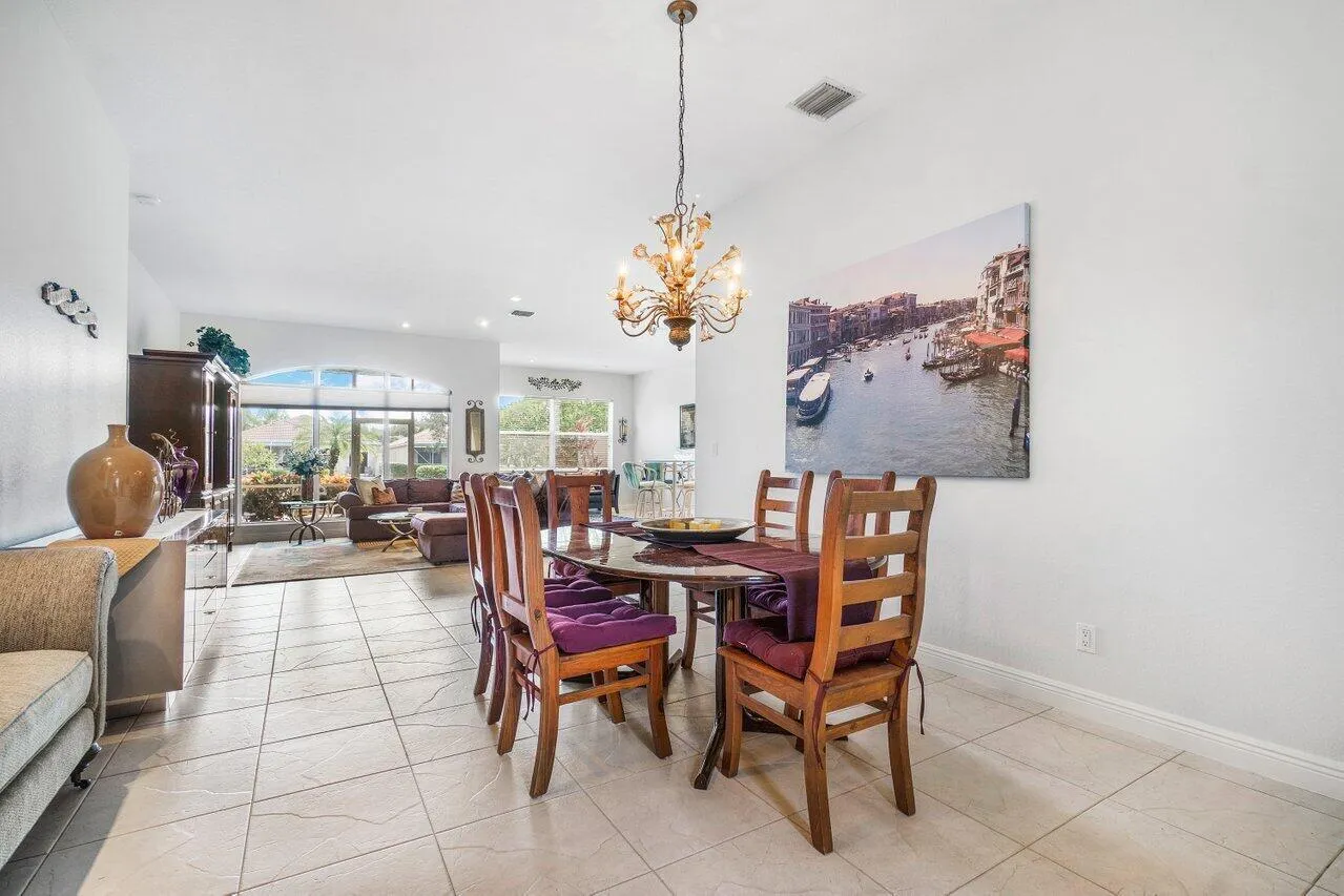 Dining From Entry