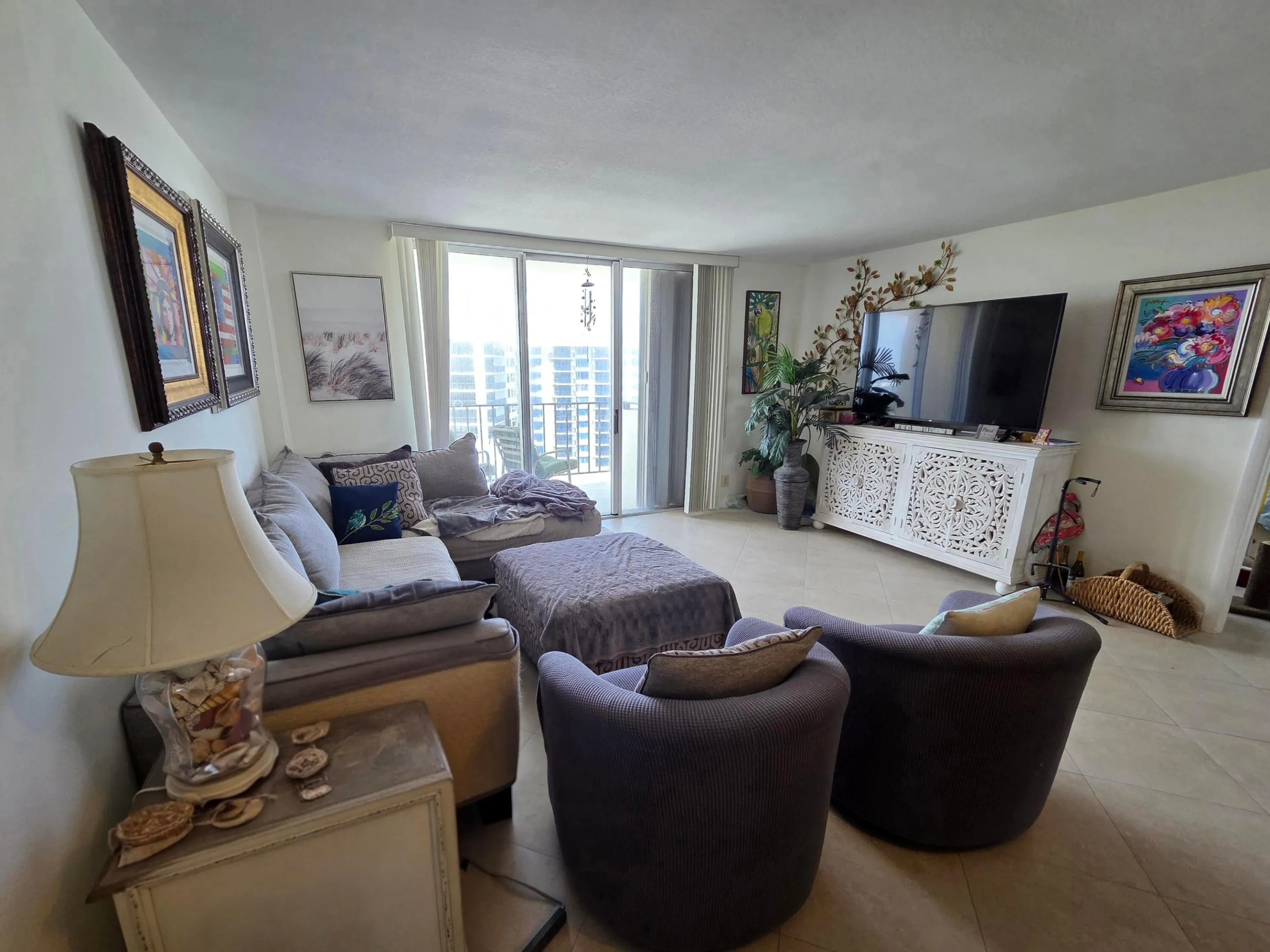 1900 S Ocean Blvd 15-K living and dining