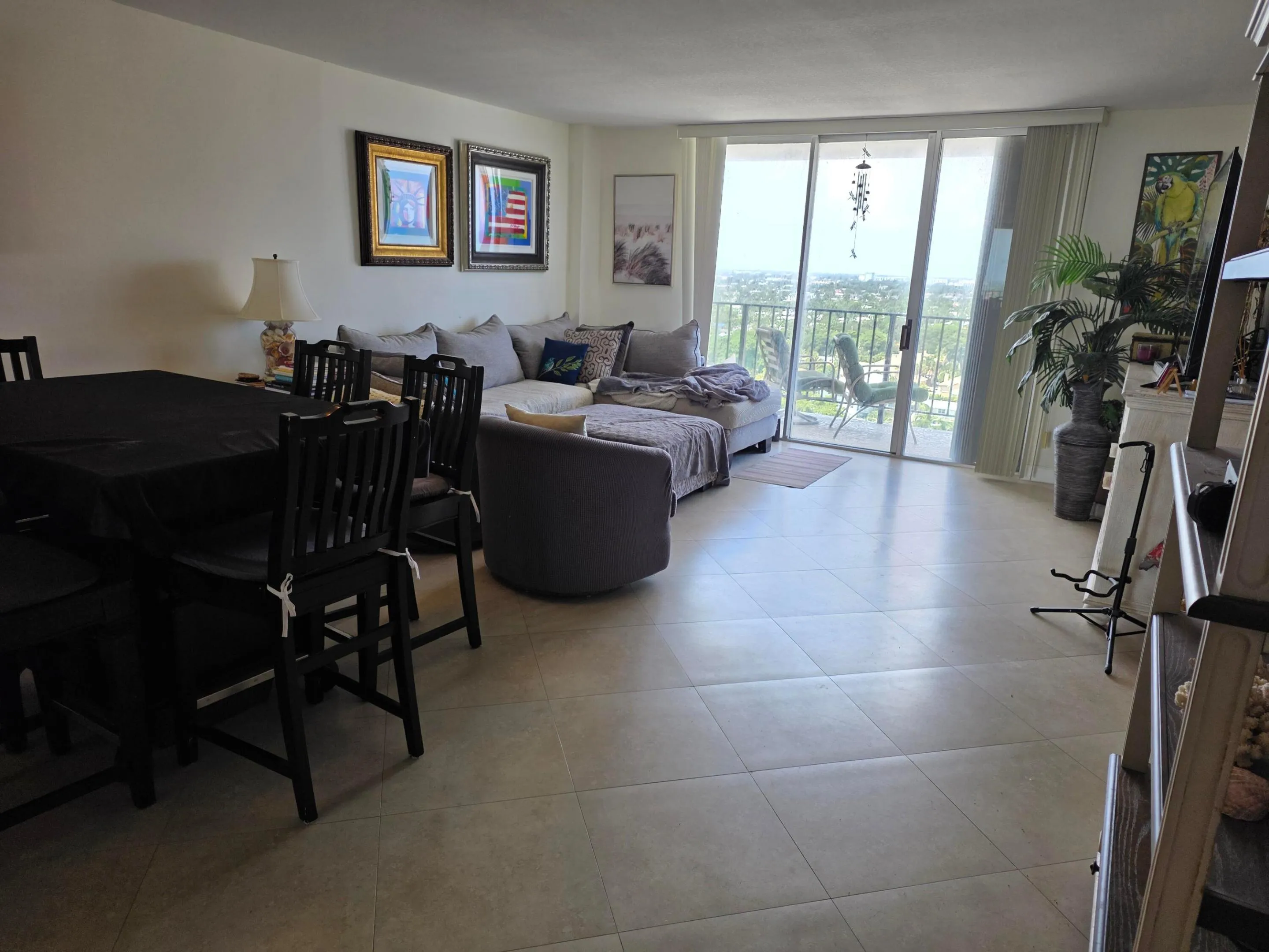 1900 S Ocean Blvd 15-K living and dining