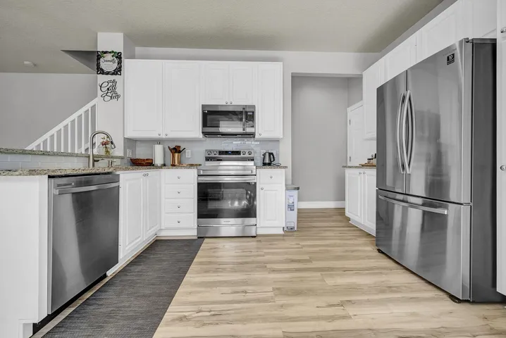 Kitchen 3