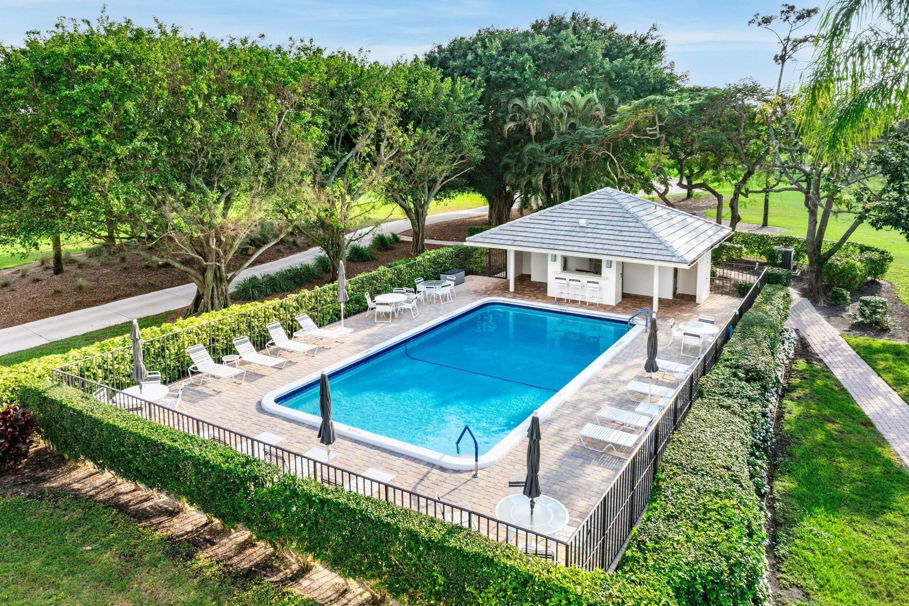 Area Pool