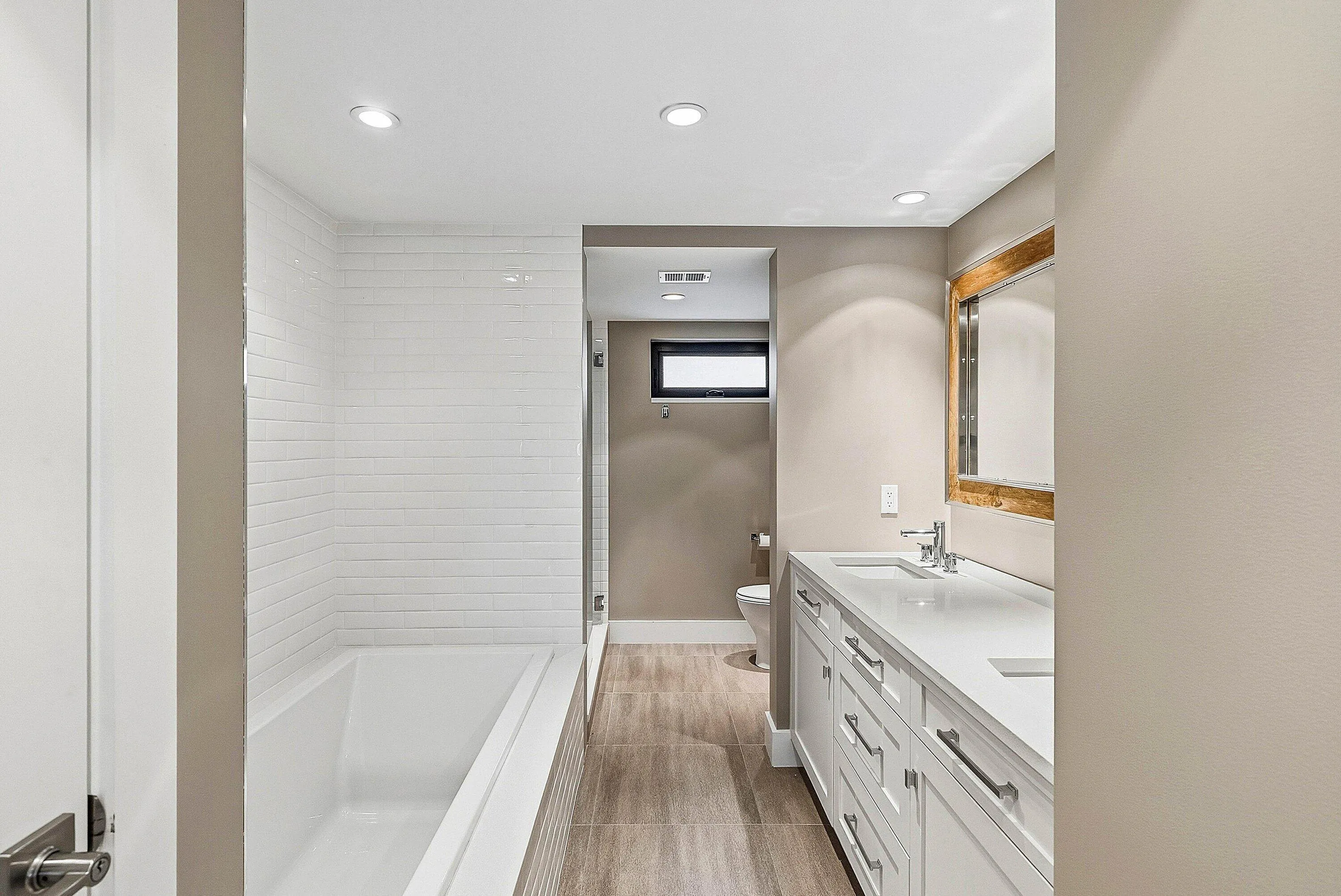 Main Bath