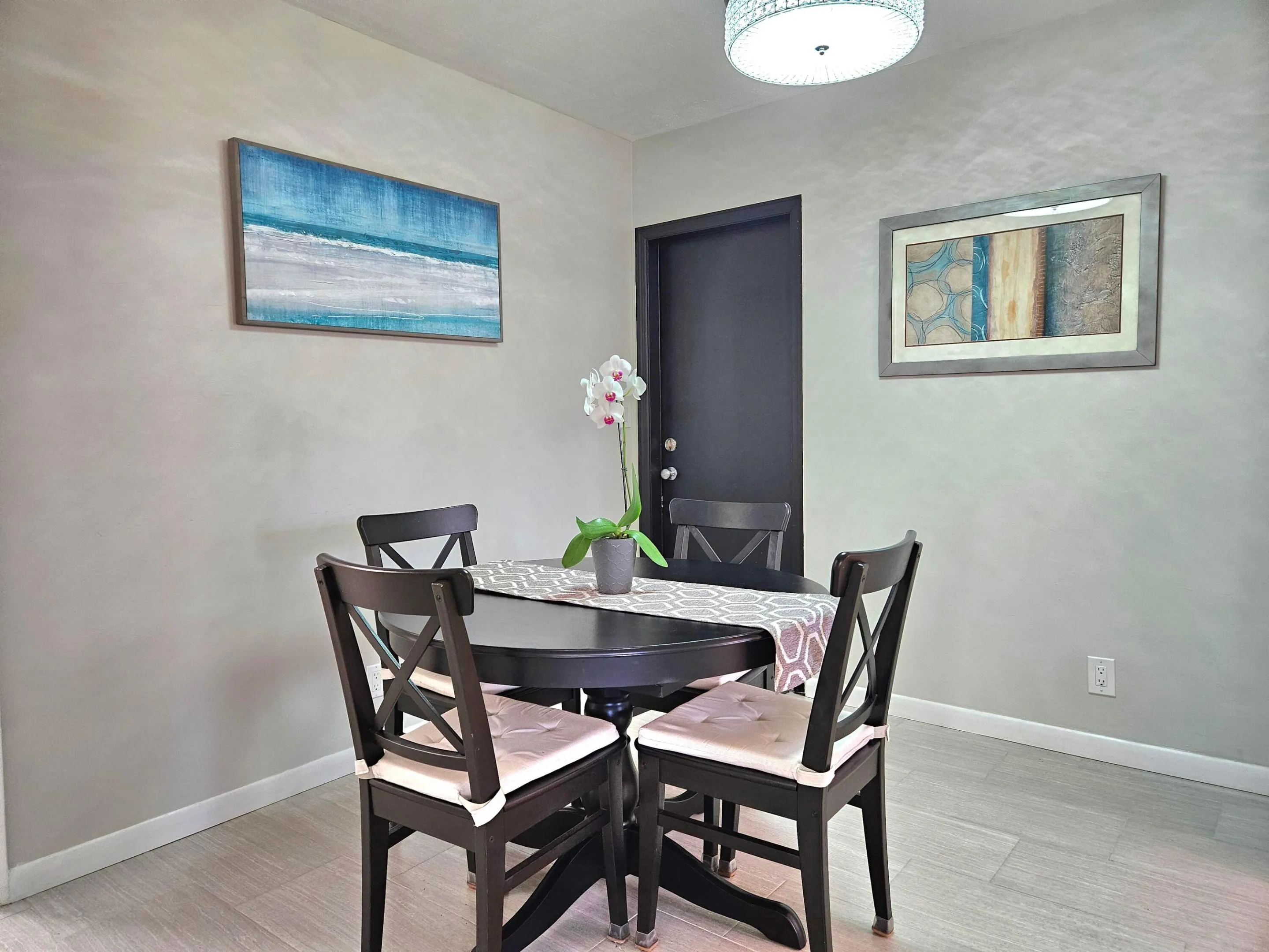 DINING ROOM​​‌​​​​‌​​‌‌​‌‌​​​‌‌​‌​‌​‌​​​‌​​ AREA
