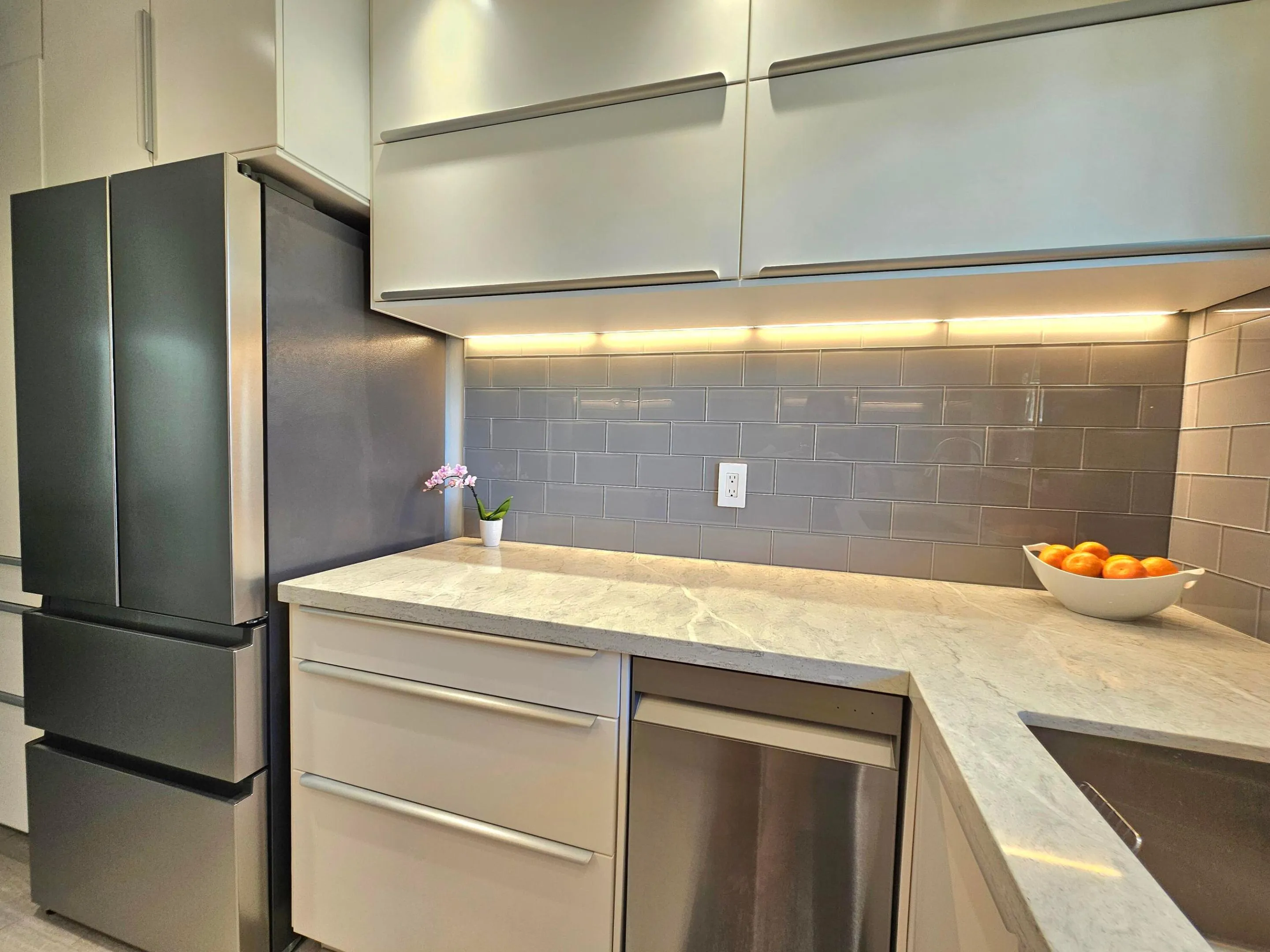 STAINLESS STEEL APPLIANCES