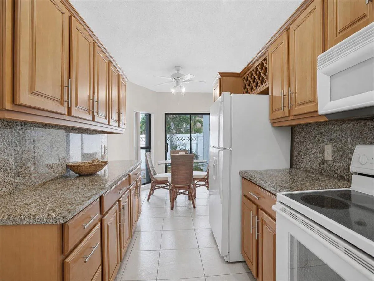 36-Kitchen-C