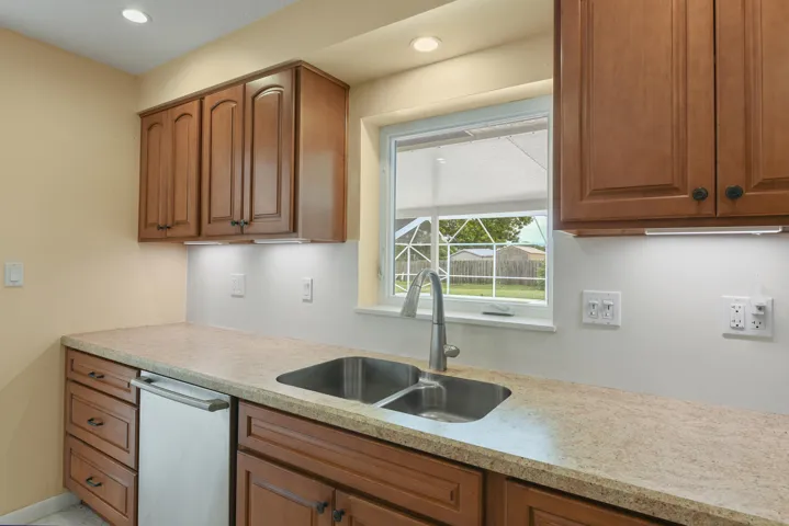 1934 SE Tickridge Rd_Michael Mole_32