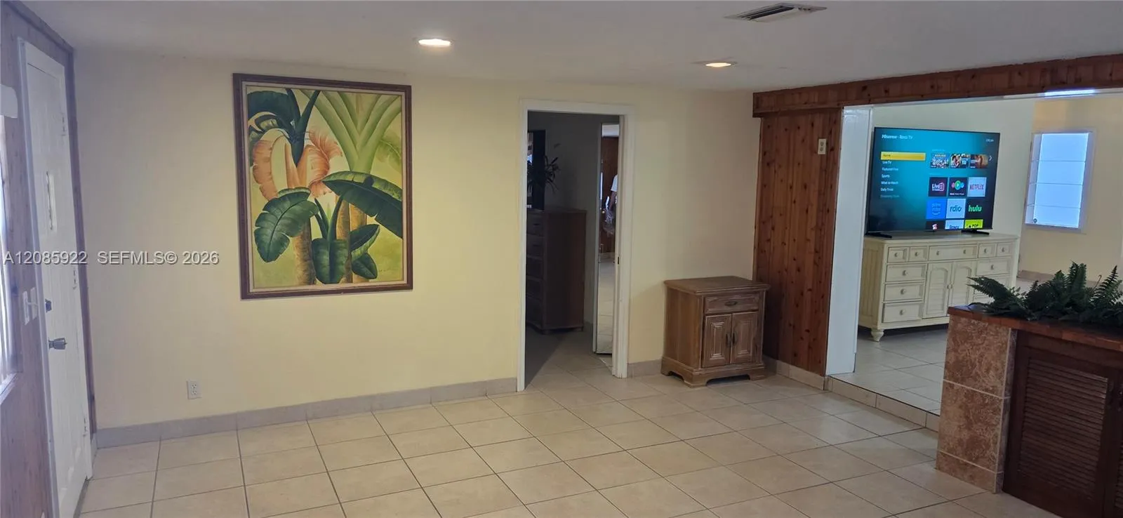 Huge Florida Room