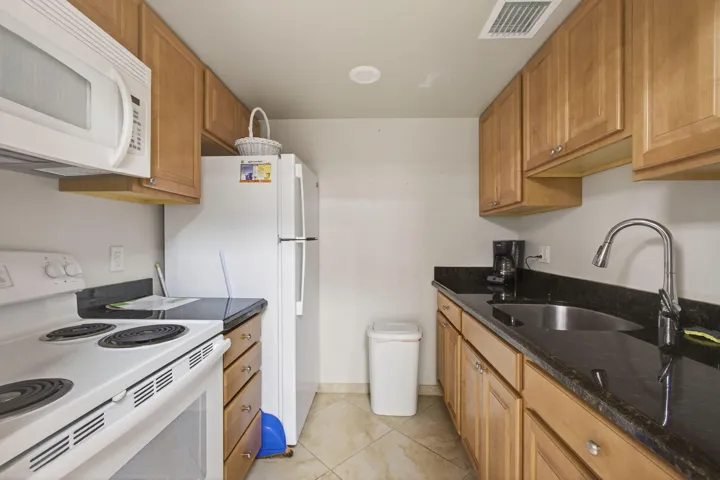 Club Room Kitchen
