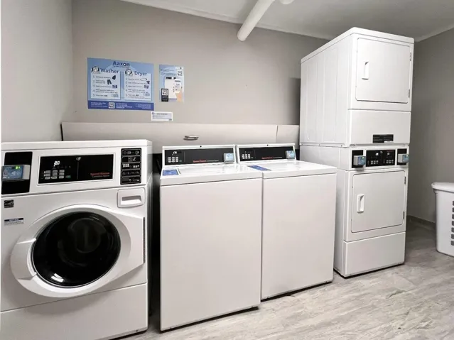 2d. LAUNDRY ROOMS