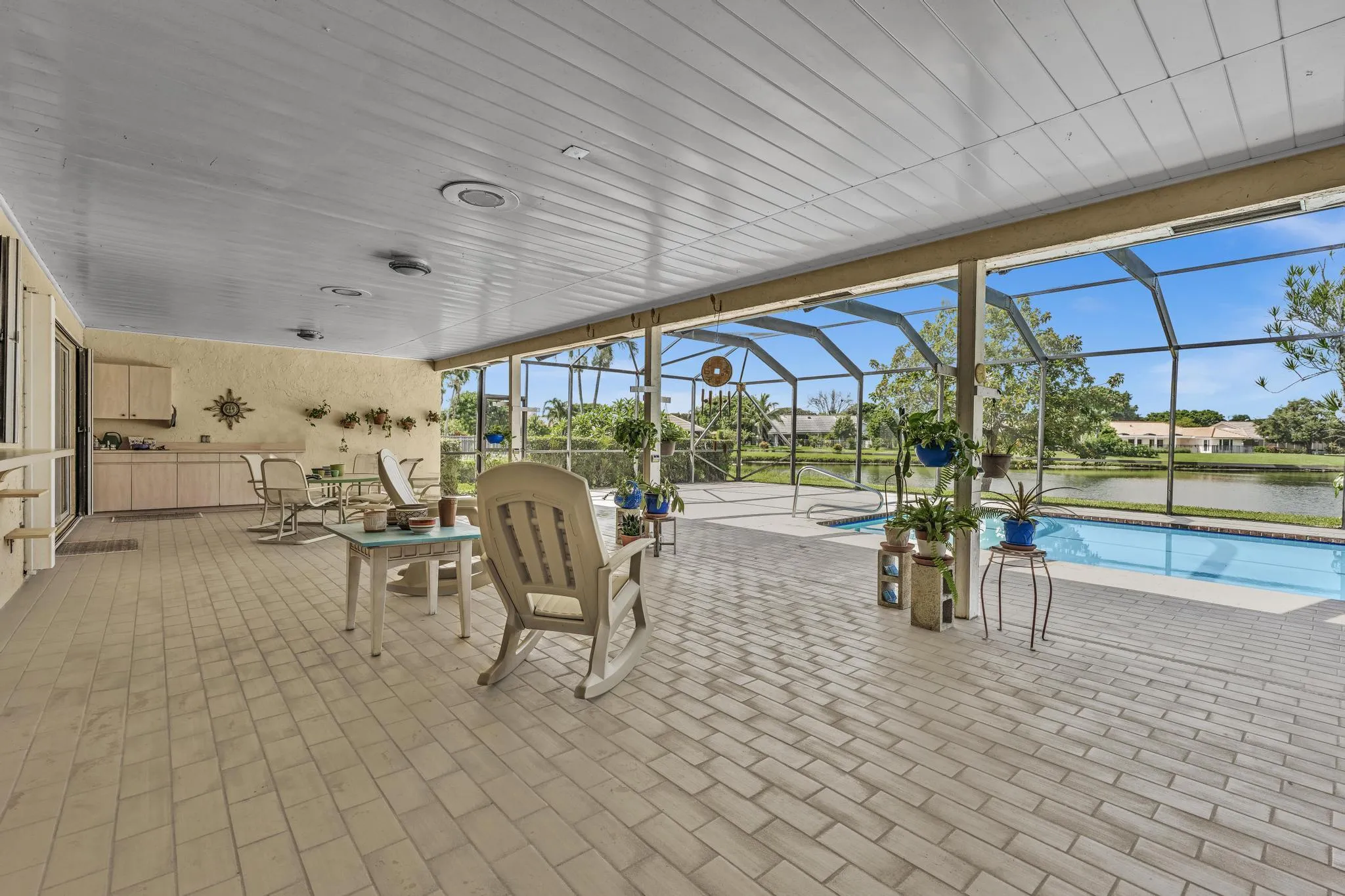 Completely covered outdoor area