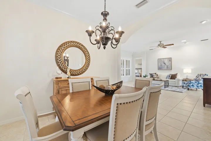 Formal Dining