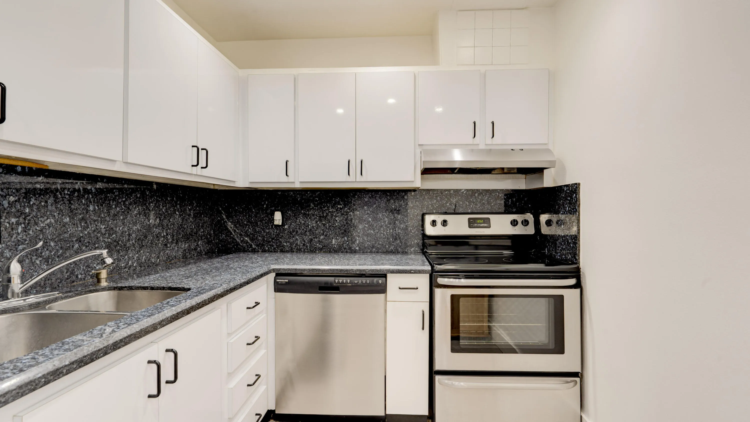 6207_bay_club_dr_1_ft_Lauderdale_33308-4