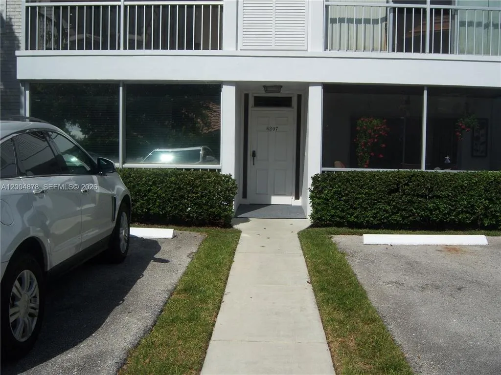6207_bay_club_dr_1_ft_Lauderdale_33308-6