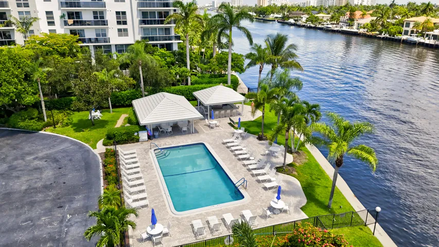 6207_bay_club_dr_1_ft_Lauderdale_33308-6