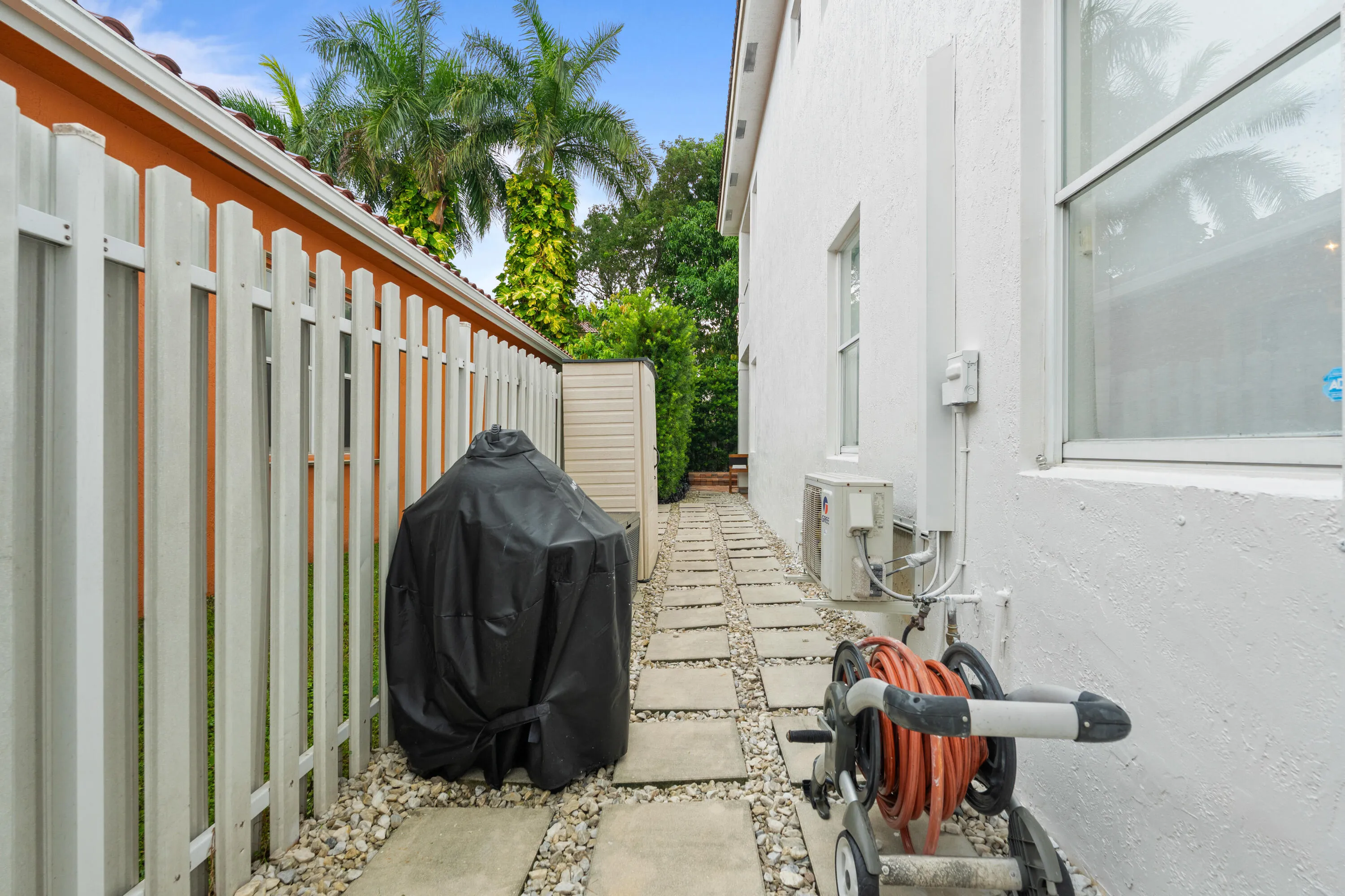 Side yard