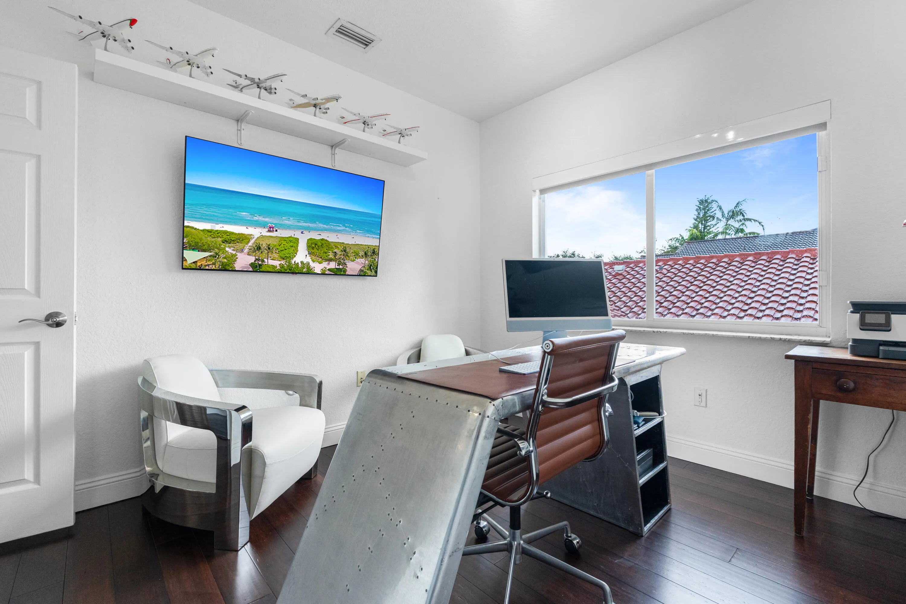 4th bedroom (utilized as an office)