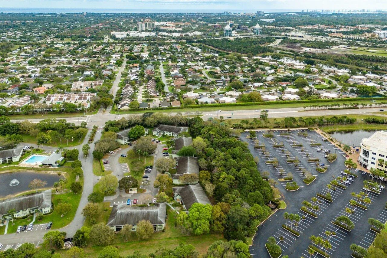 048-2001SabalRidgeCourt-A-PalmBeachGarde