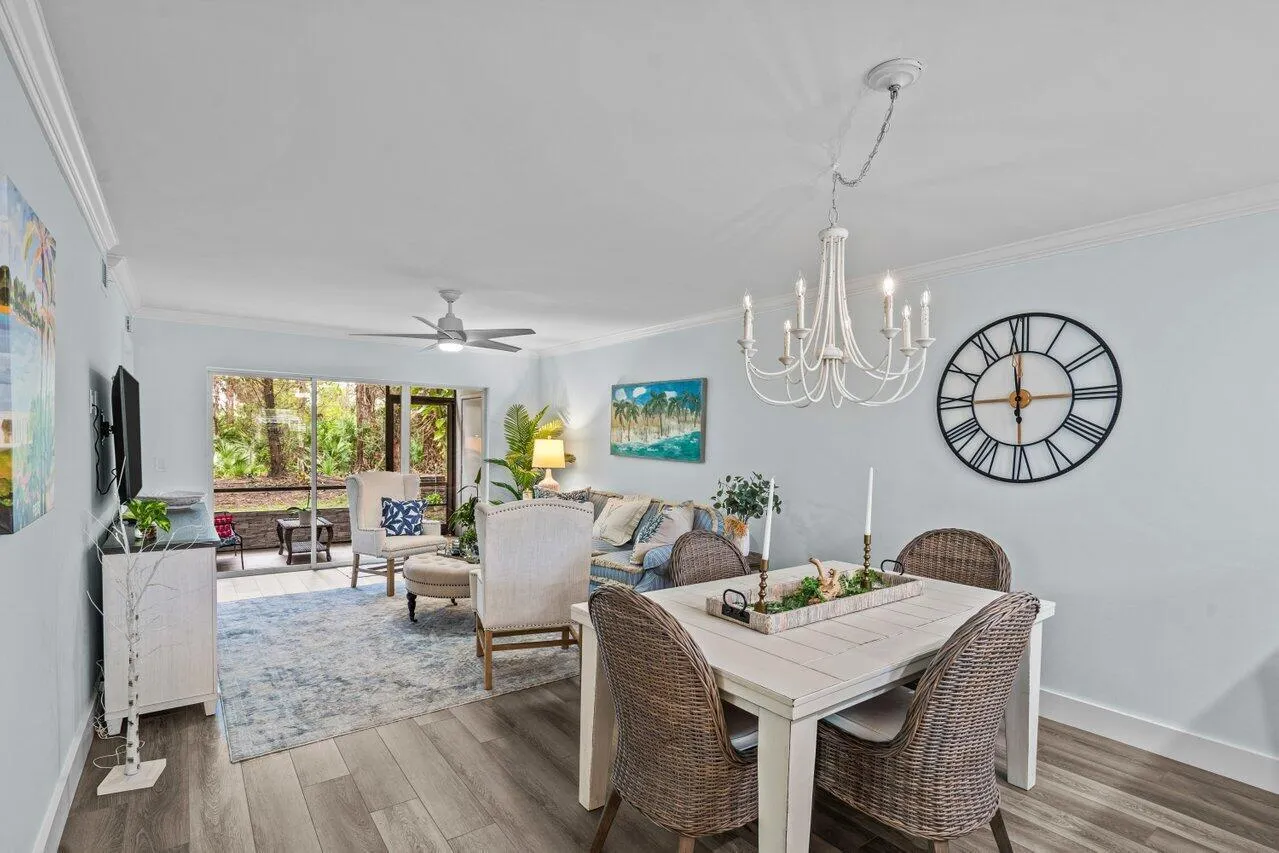 008-2001SabalRidgeCourt-A-PalmBeachGarde