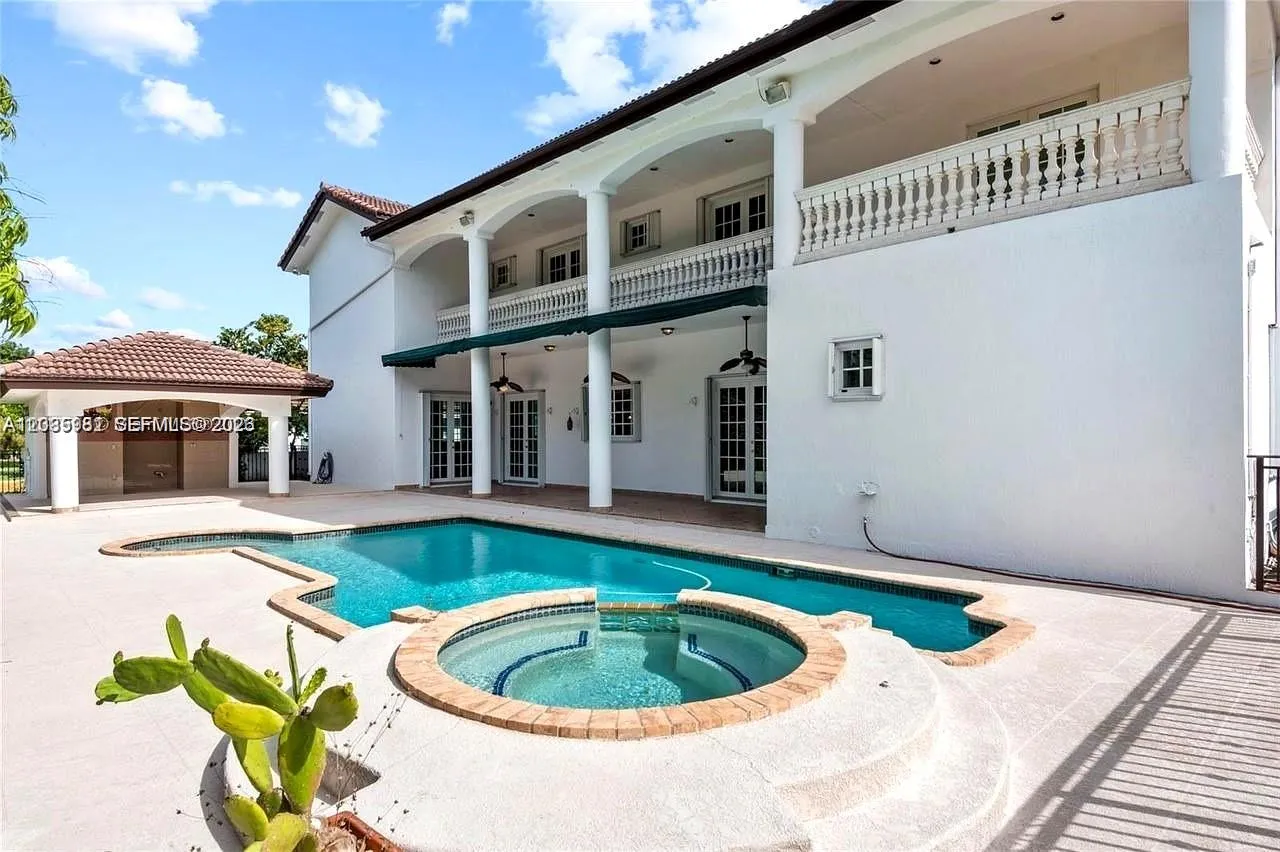 Property photo 61