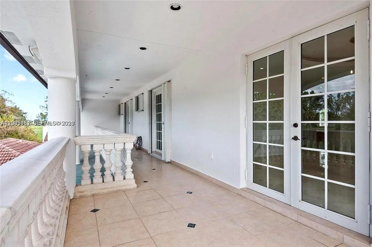 Property photo 54