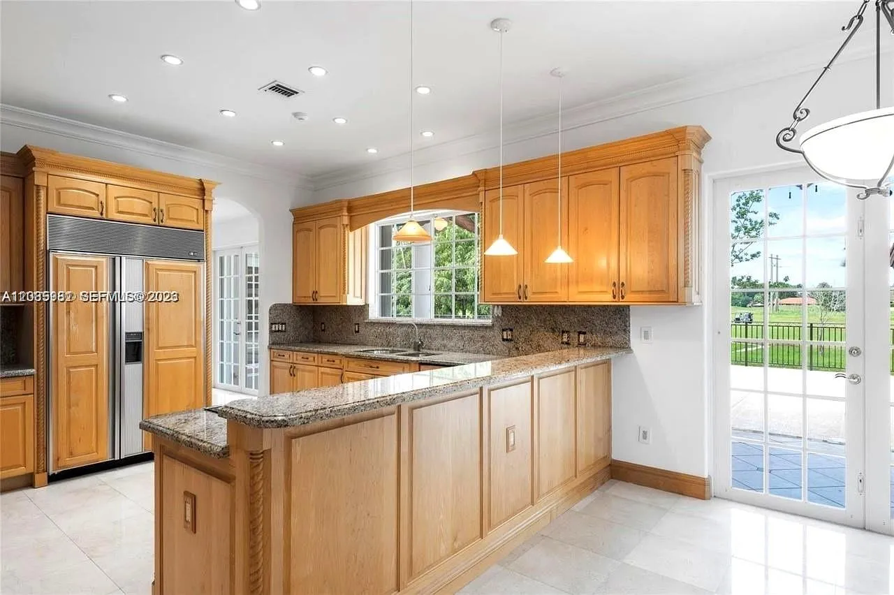 Property photo 23