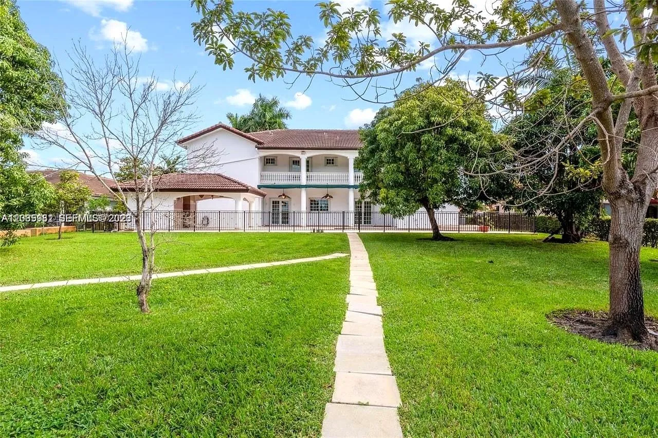 Property photo 63