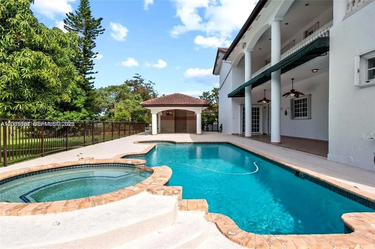 Property photo 59