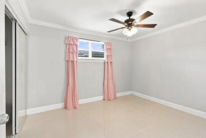 AMANDA FORT PIERCE-12.jpg-SMALL
