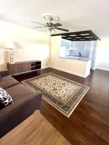 Livingroom3