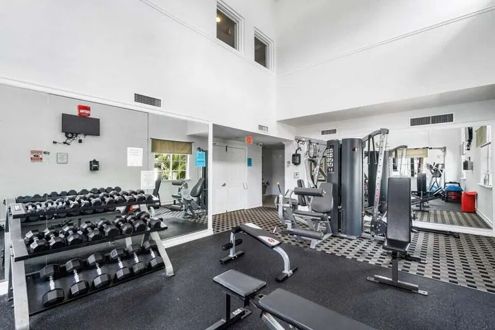 pineapple grove gym 2