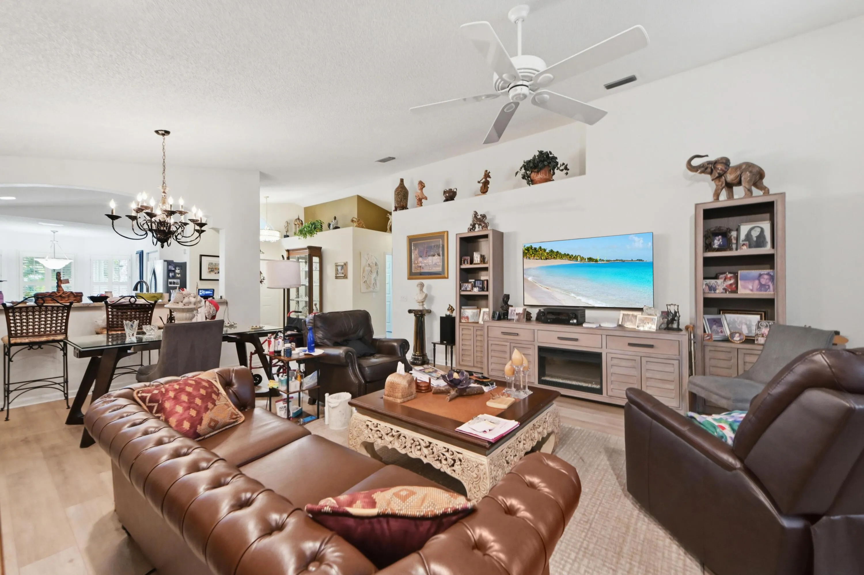 27 Living room 03