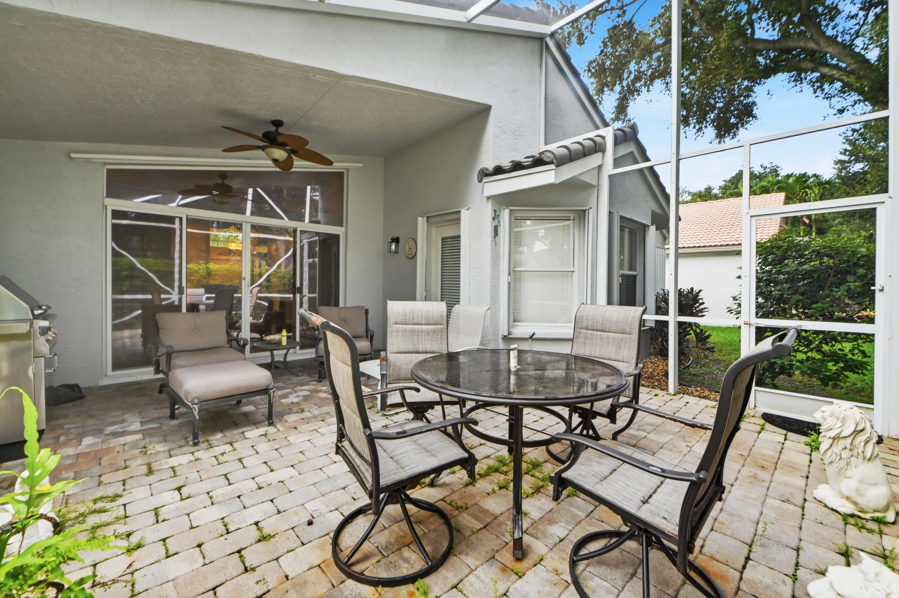 31 patio 02