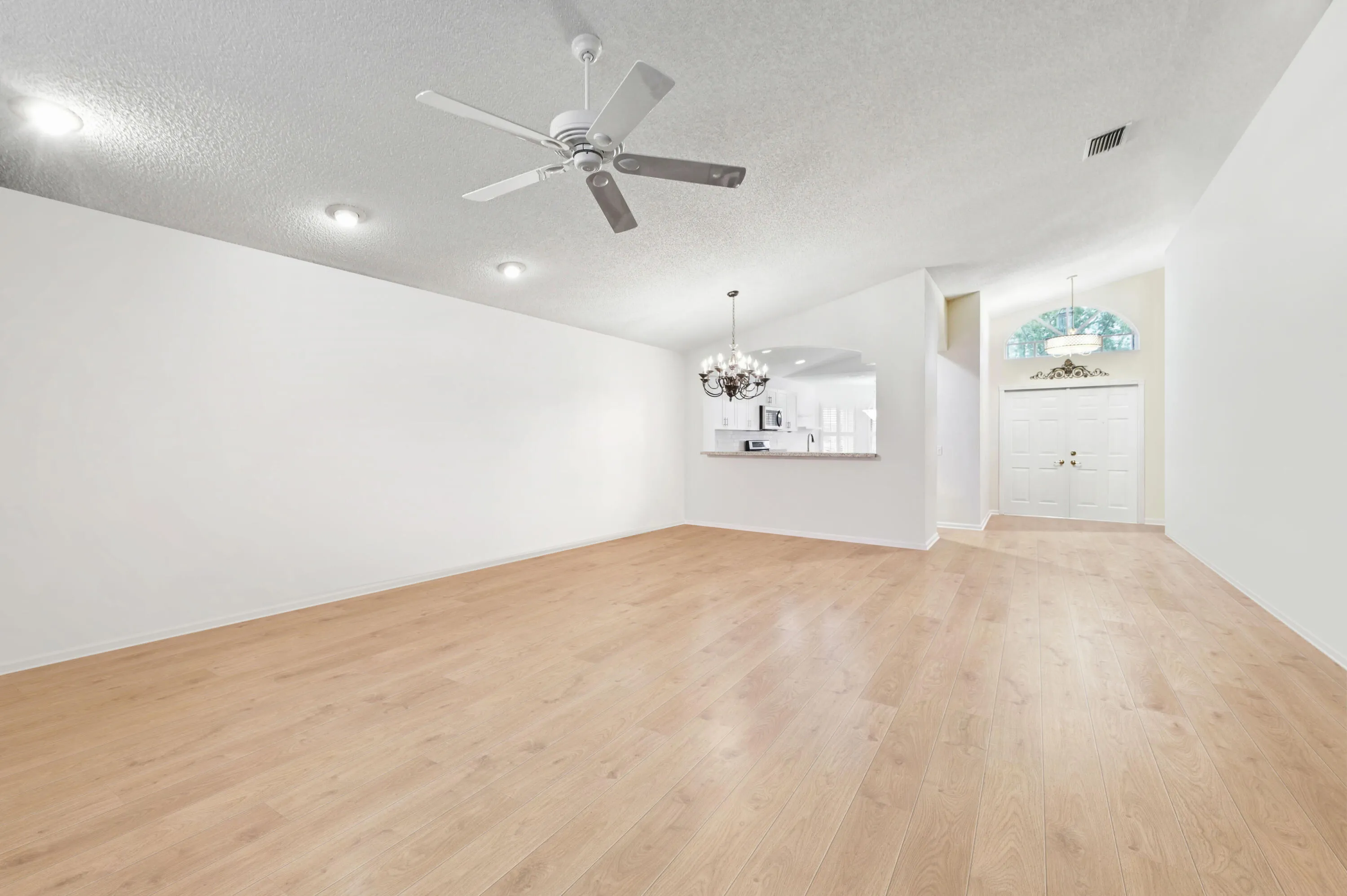 28 Living room 04