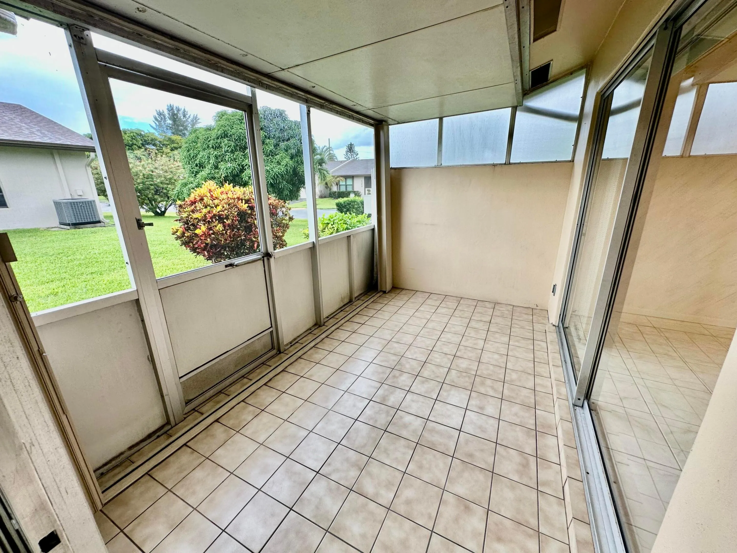 Screened in Patio