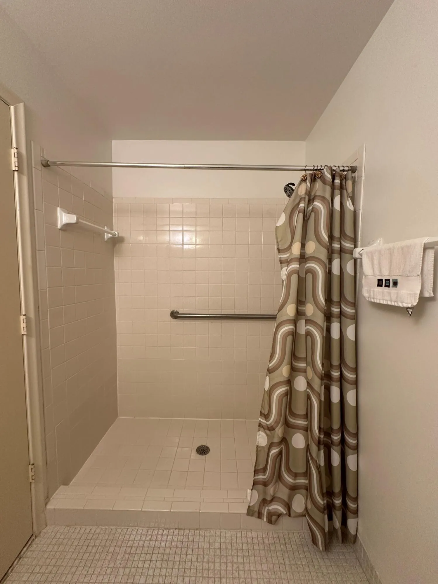 WALK IN SHOWER