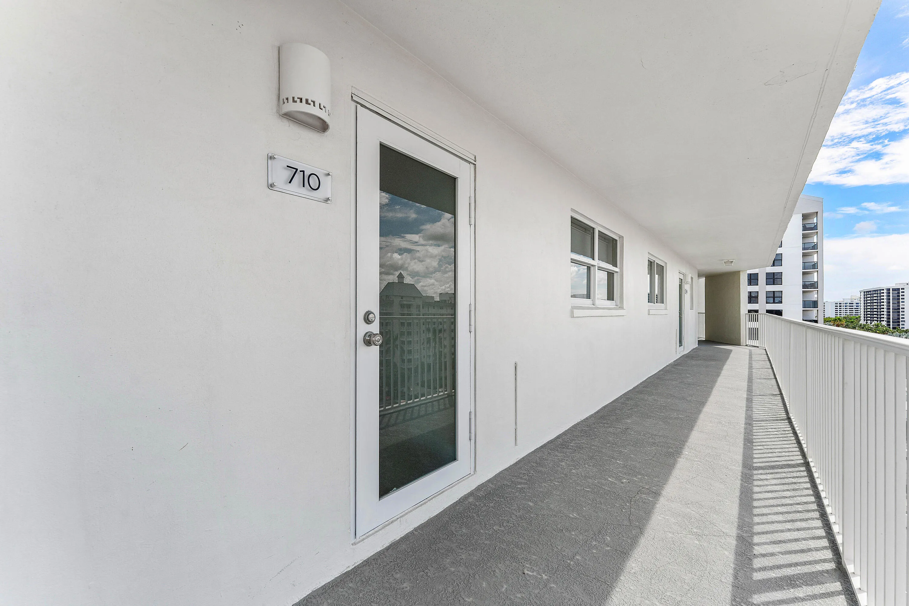 003-3101SouthOceanBoulevard-710-Highland