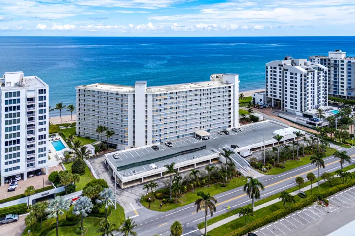 049-3101SouthOceanBoulevard-710-Highland