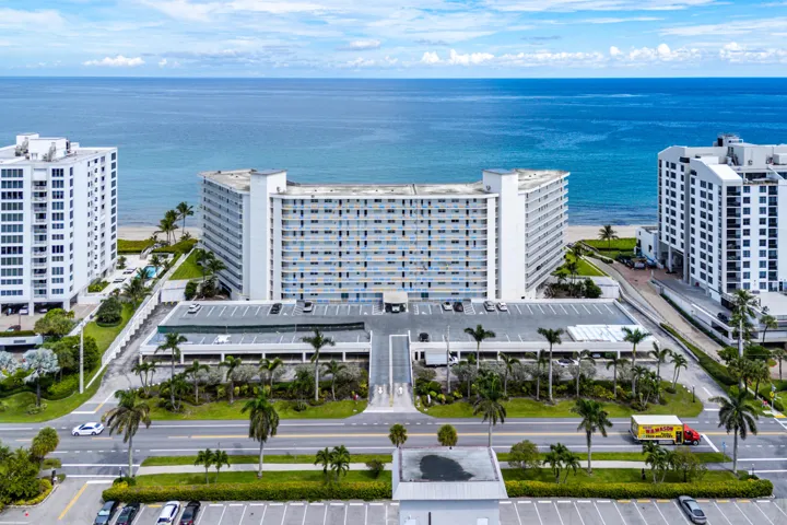 047-3101SouthOceanBoulevard-710-Highland