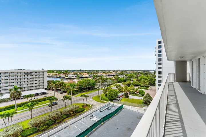 002-3101SouthOceanBoulevard-710-Highland