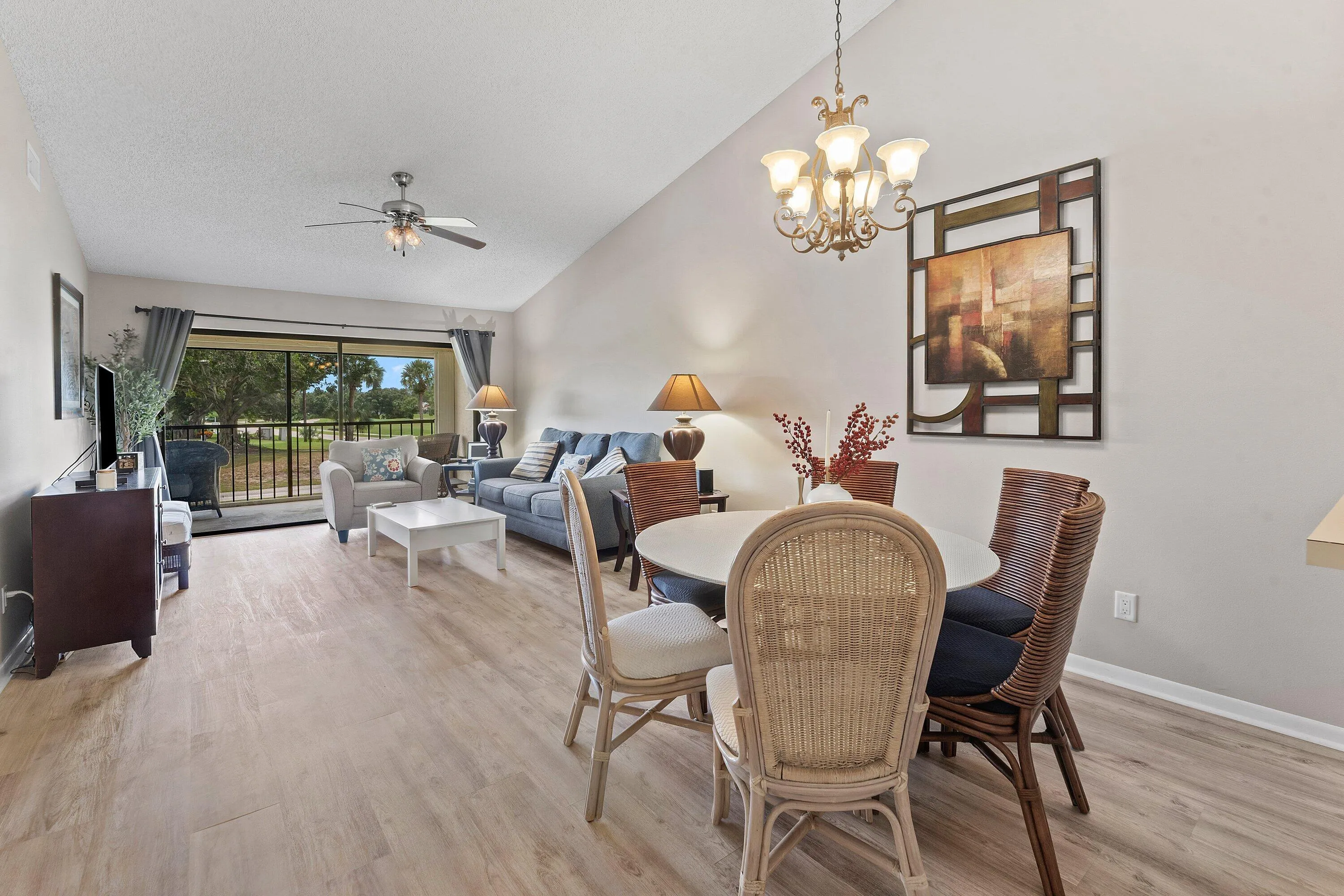 Dining/Living